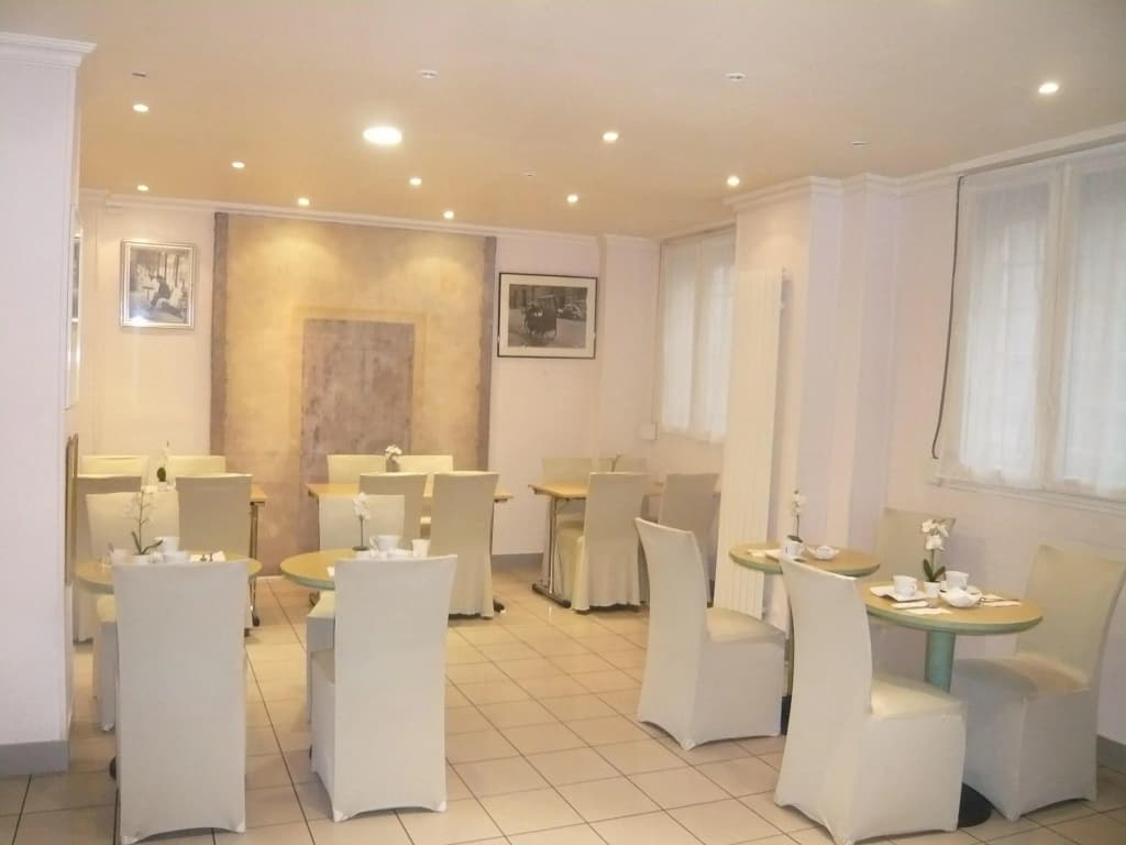 Hotel Clauzel - photo 10