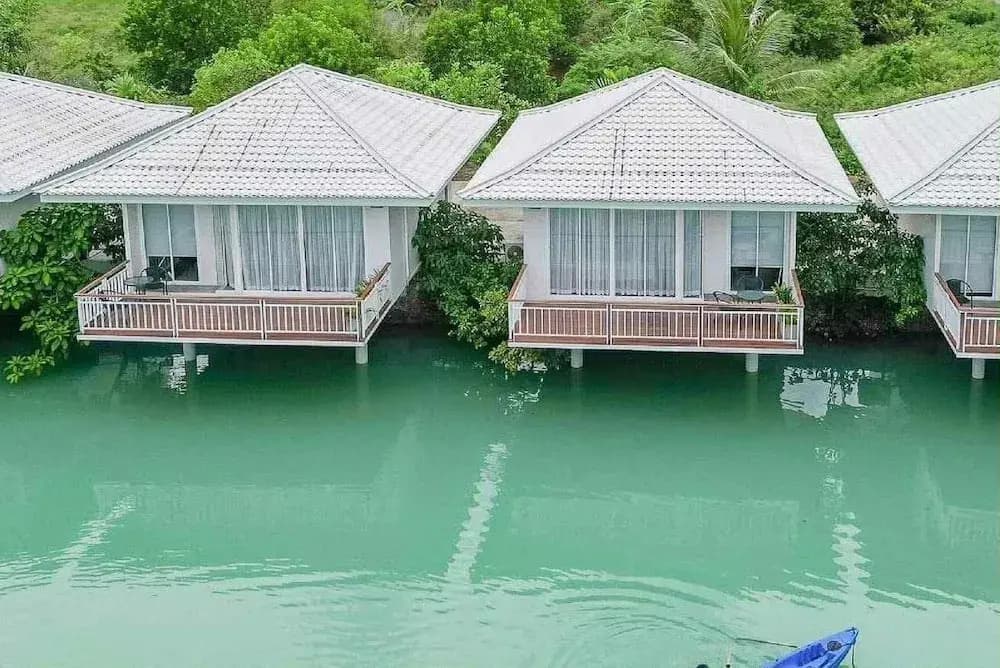The wide view resort cafe - photo 12