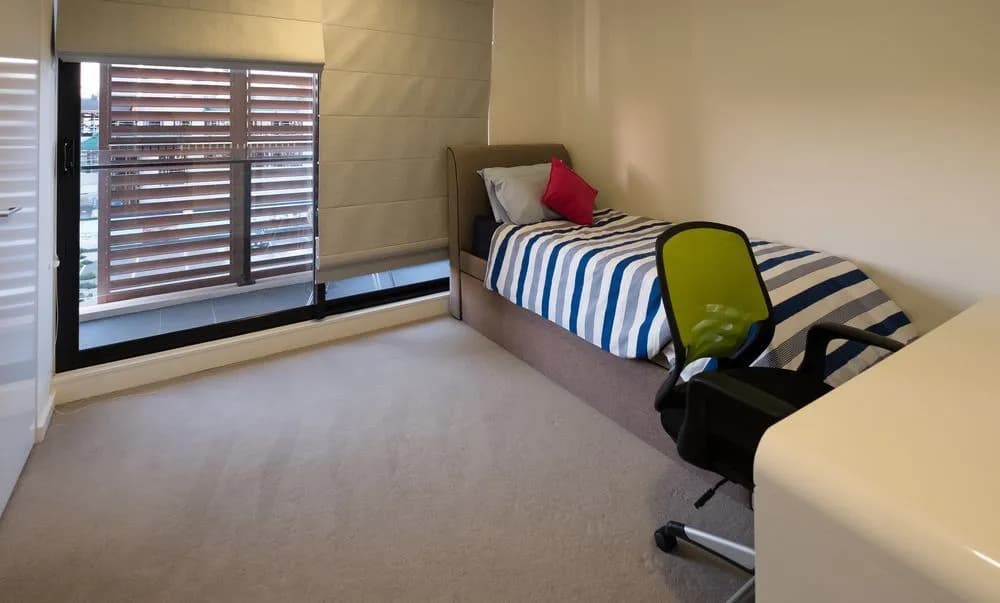 Apartment 221 Marina Quays - photo 3