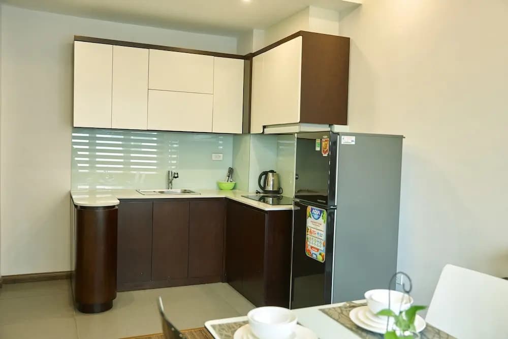 Ruby Home West Lake - photo 8
