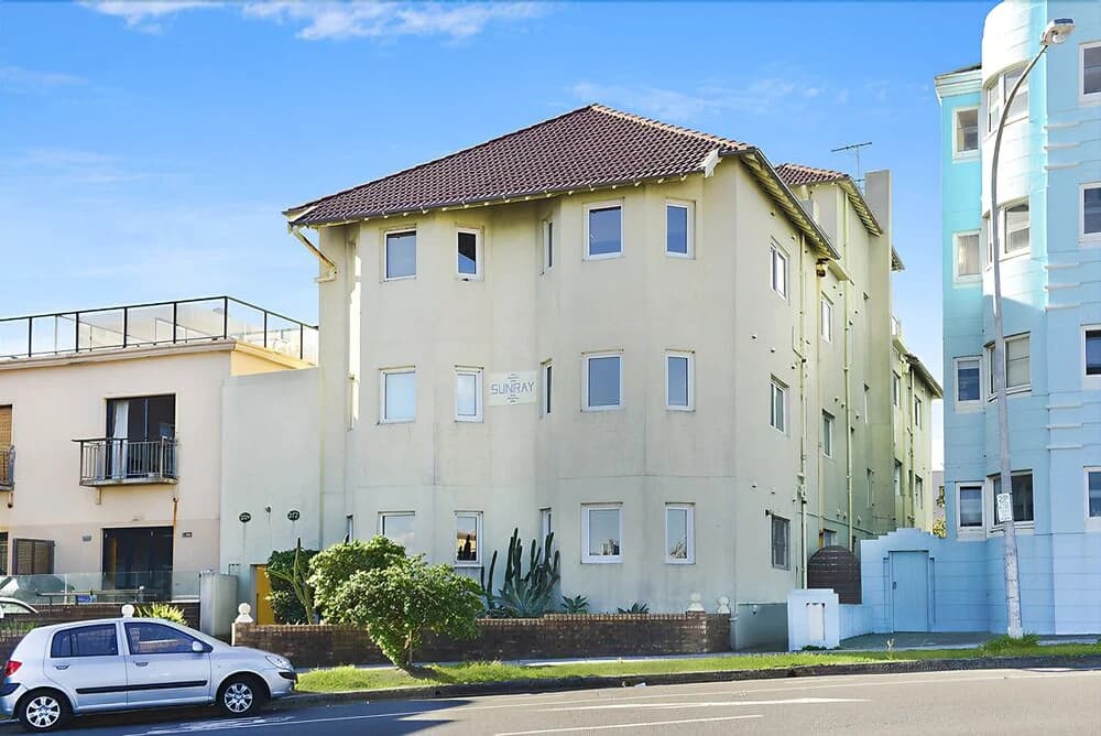 Designer Beachfront Apartment - main photo