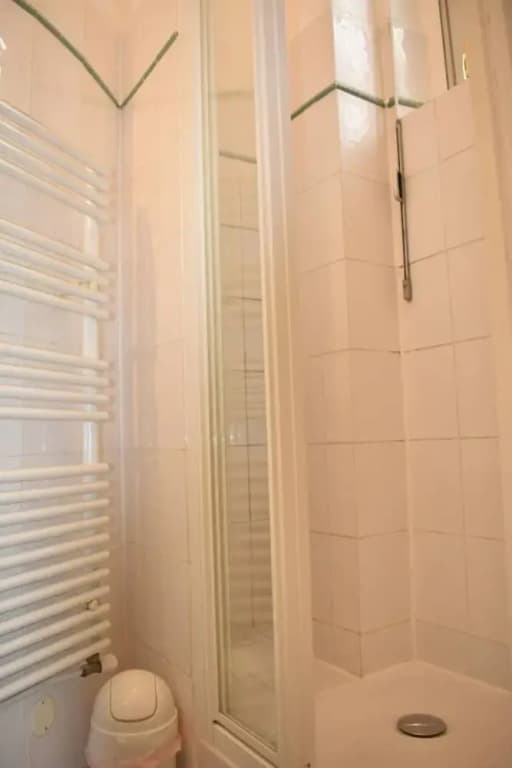 Parisian Apartment In Prime Location - photo 7