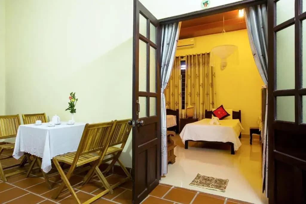 Plum Tree Homestay - photo 2