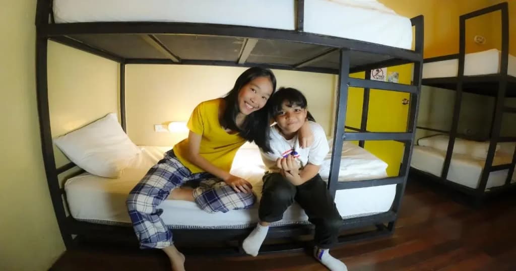 Ai Phuket Hostel - photo 12