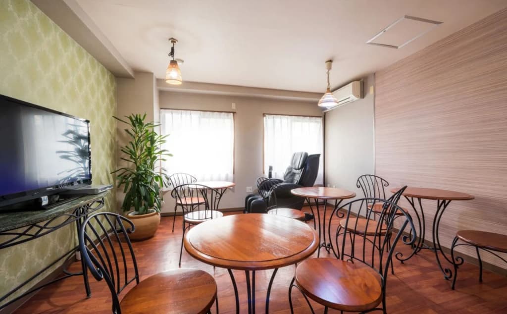 Cerezo Hotel - photo 7