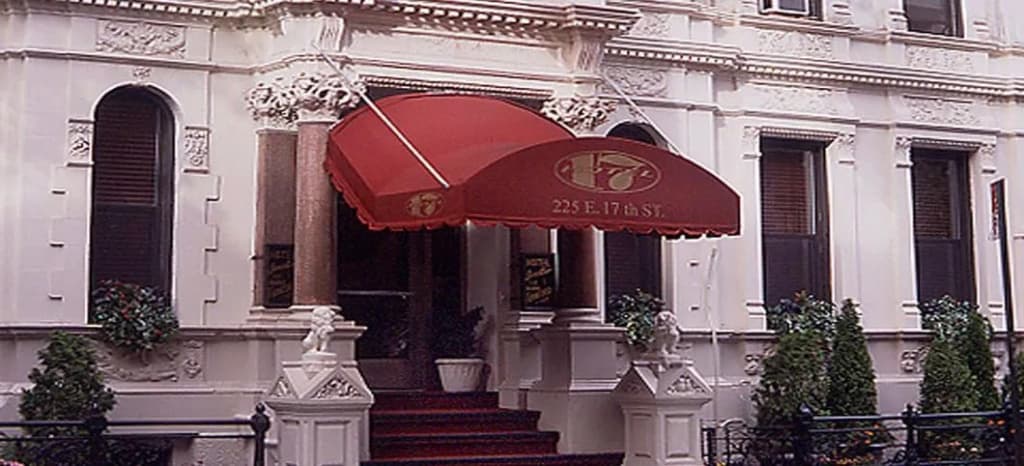 Hotel 17 - photo 1