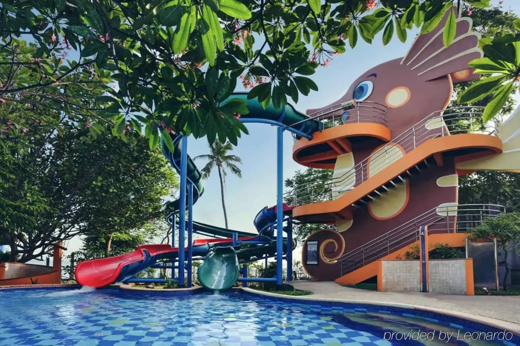 Mercure Convention Center Ancol - photo 17