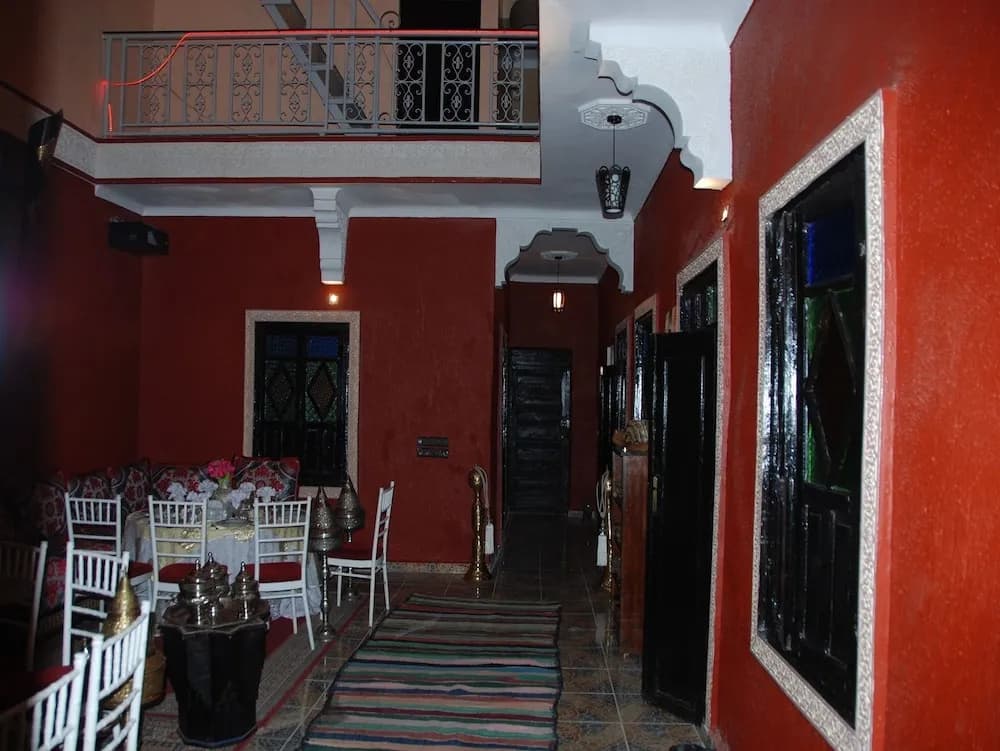 Red Castle Hostel - Backpacker - photo 3