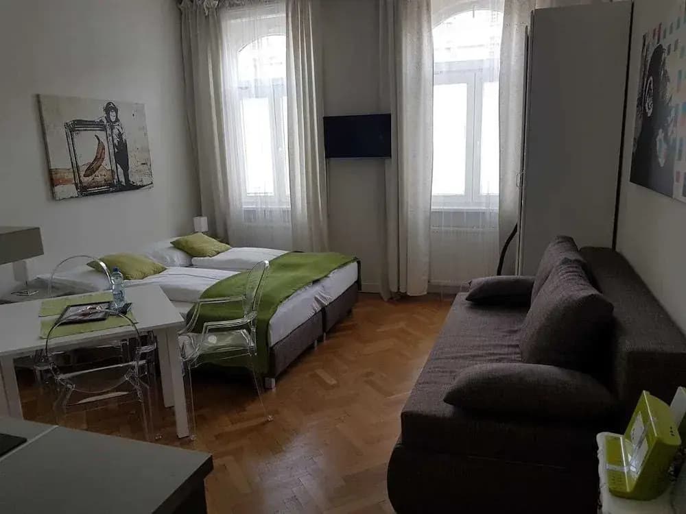 CheckVienna - Hütteldorferstraße - photo 1