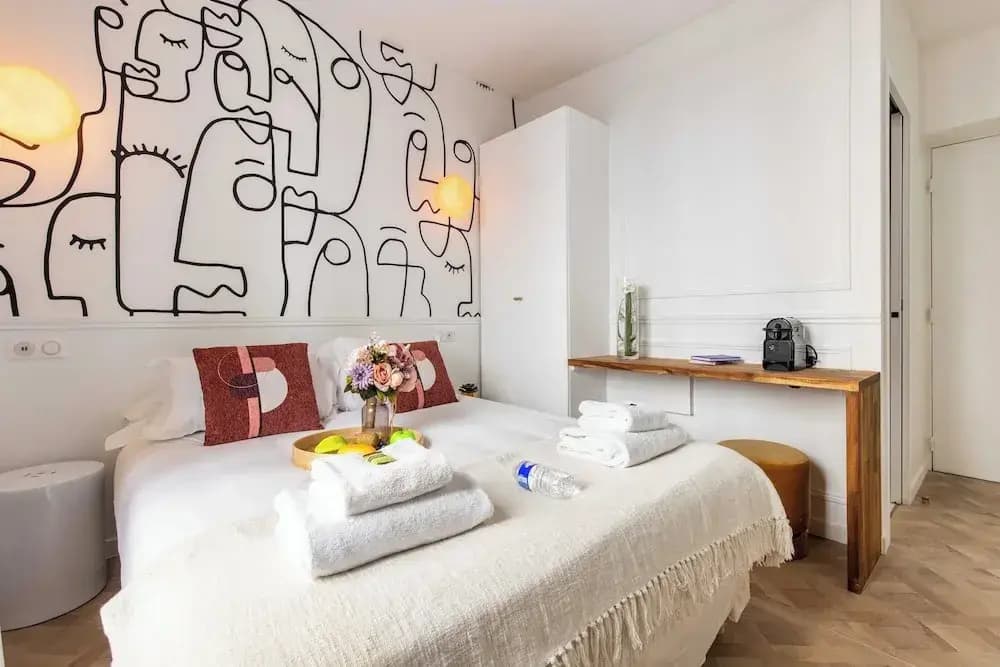 Peaceful Room for 2 People - Sacre-coeur - photo 2