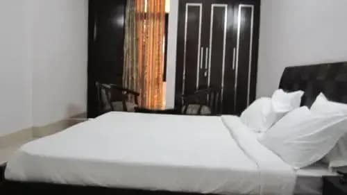 Khushi Inn Bed & Breakfast - photo 5