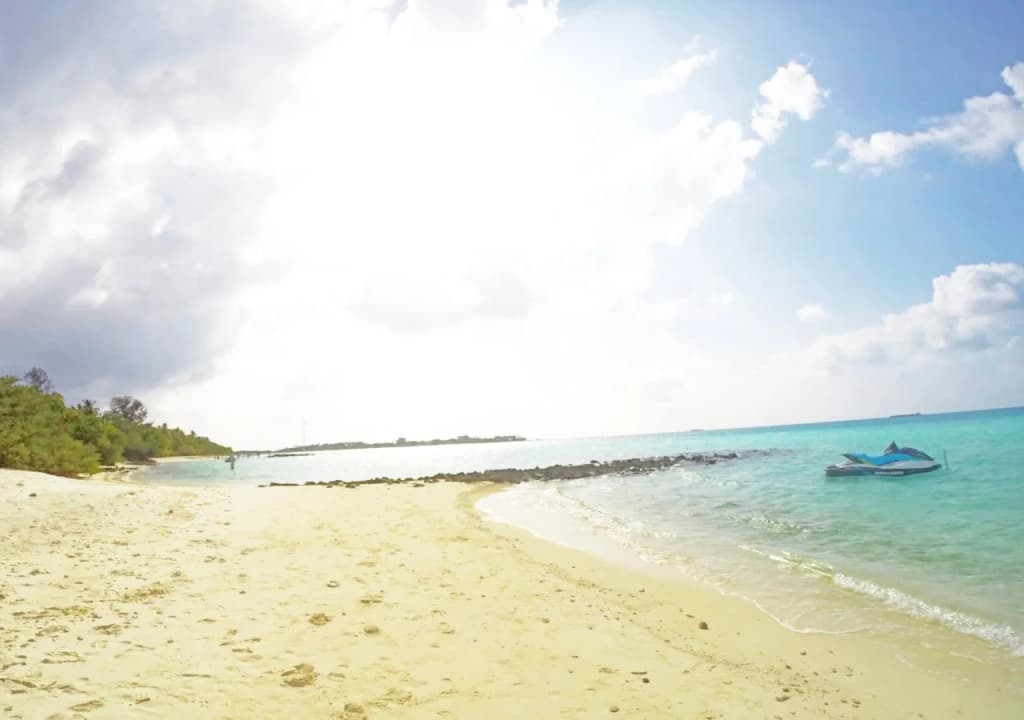 Santa Rosa Maldives Hotel - photo 3