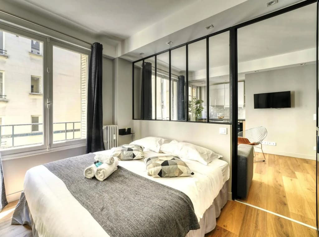 Magnifique appartement - Avenue Matignon  - B 1628 - photo 2