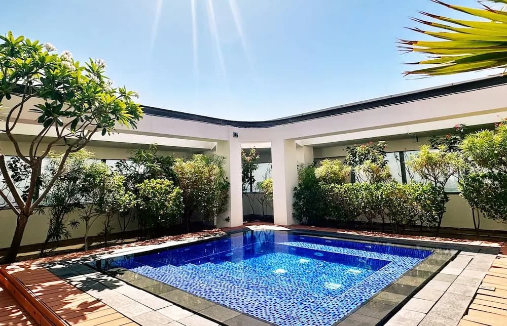 Pristine Difc 2BR w Pool Gym - photo 19