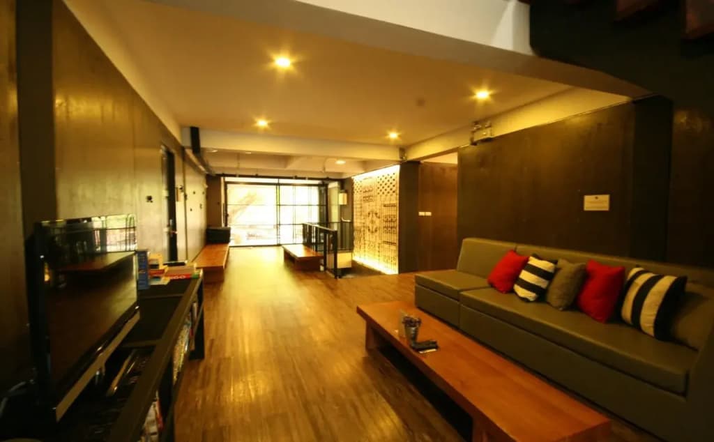 STrips the Poshtel - Hostel - photo 14