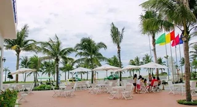 Lion Sea Hotel - photo 17
