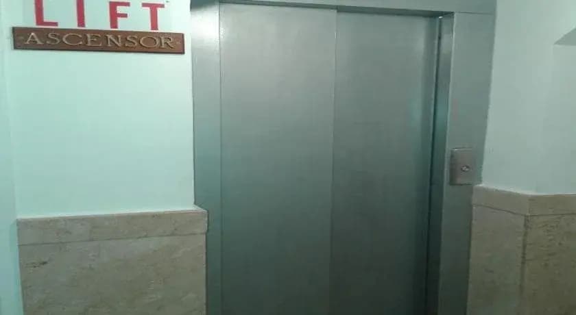 Hostal Ginebra - photo 12