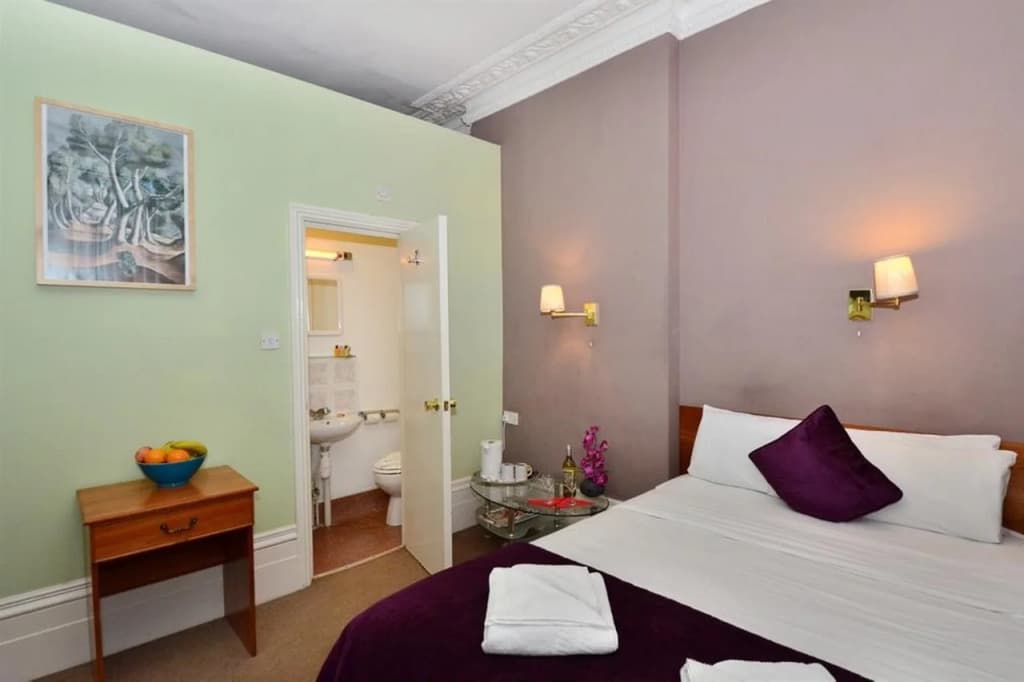 So Paddington Hotel - photo 6