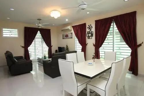 D’Resort Home Stay - photo 15