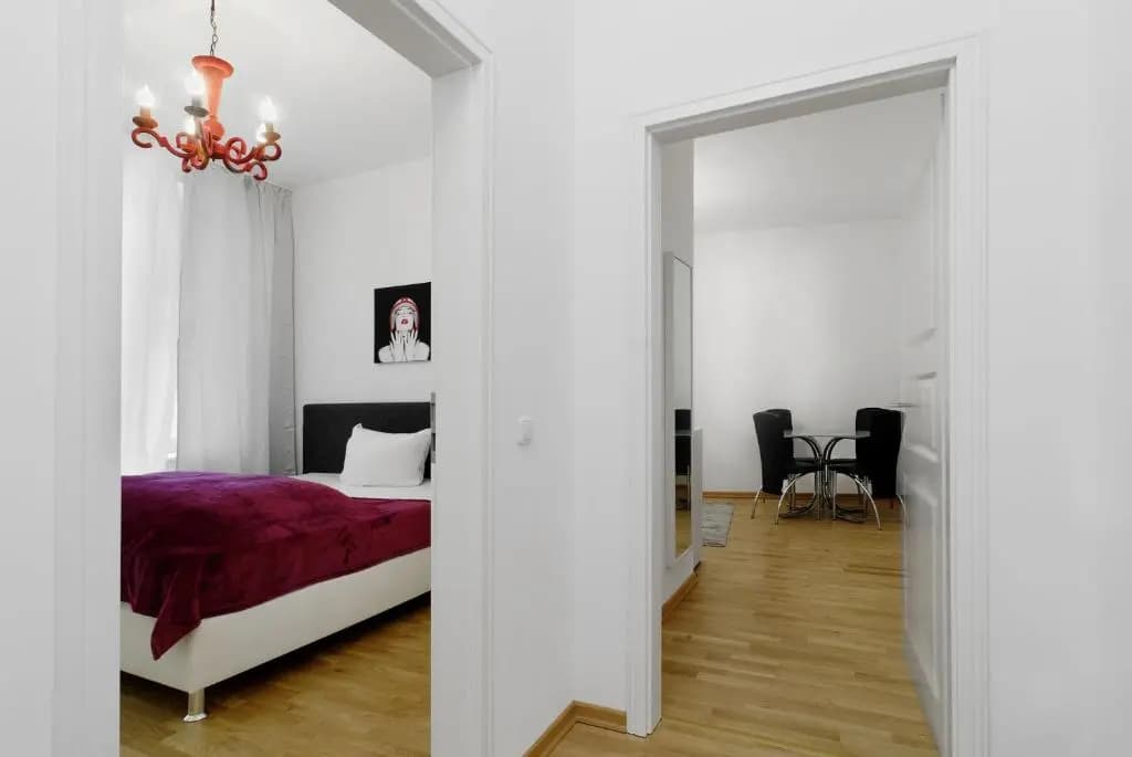 Grand Central Mitte Apartment - photo 3
