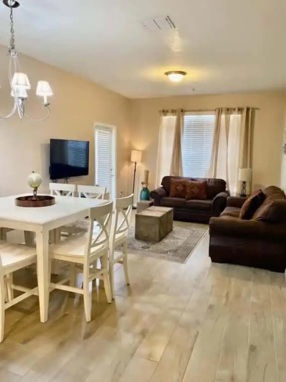 I-drive Cozy 3bd 5 min Universal - photo 14