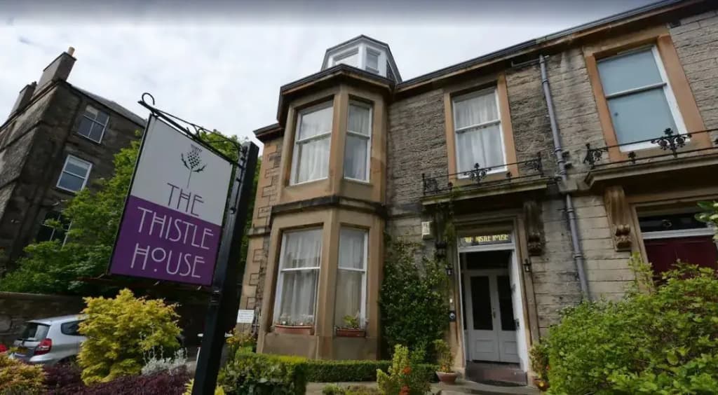 The Thistle House - photo 17