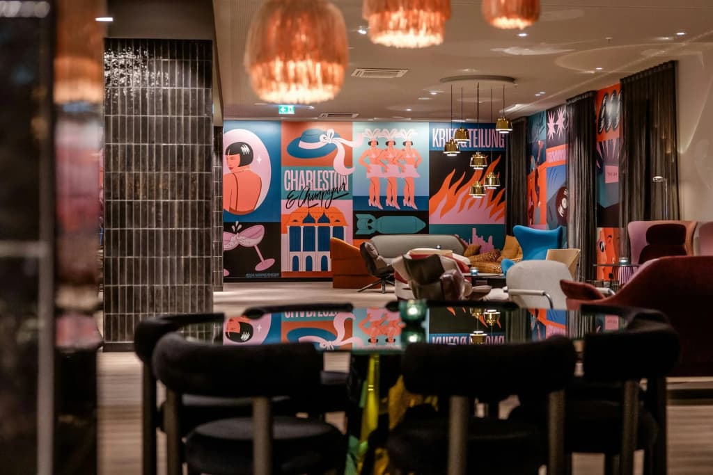 Motel One Berlin-Potsdamer Platz - photo 22