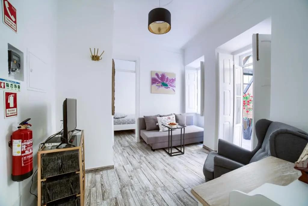 Garden Apartment - photo 2
