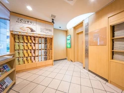 Super Hotel Subway Tanimachi 4-chome Exit 6 - photo 16