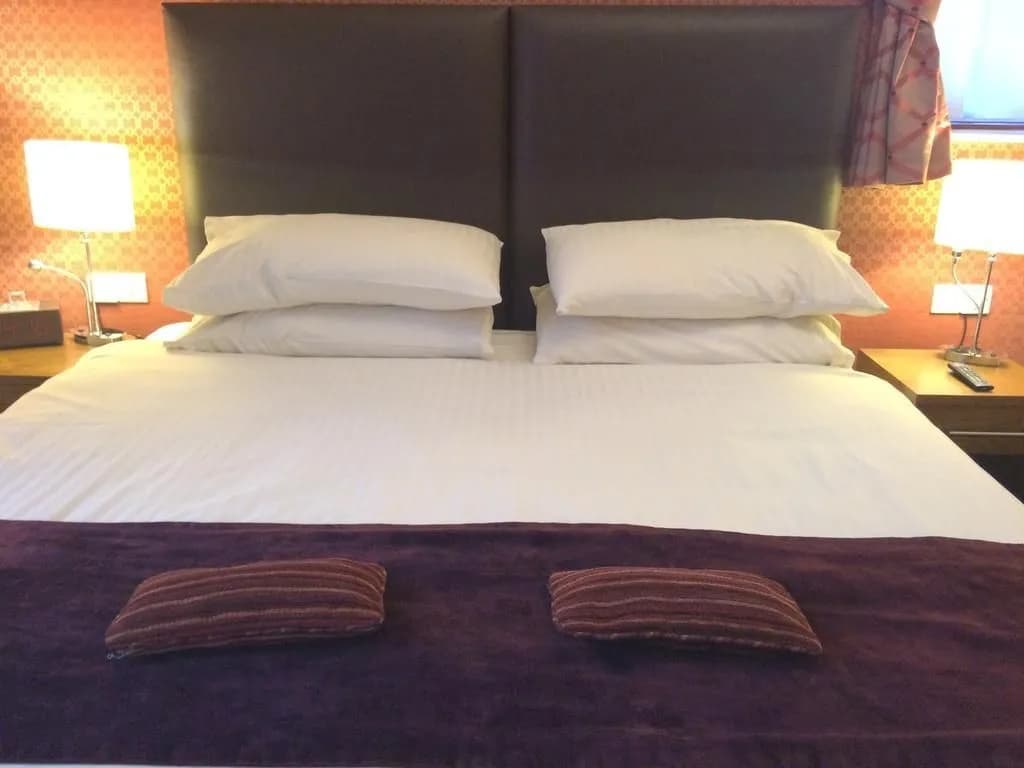 The Hampton Hotel by Greene King Inns - photo 2