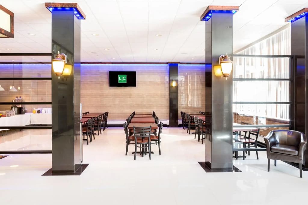 LIC Hotel - photo 20