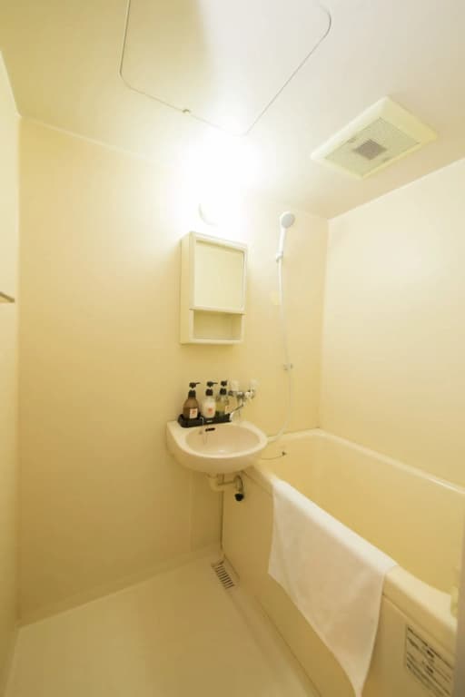 Hotel Relief Namba Daikokuchou - photo 46