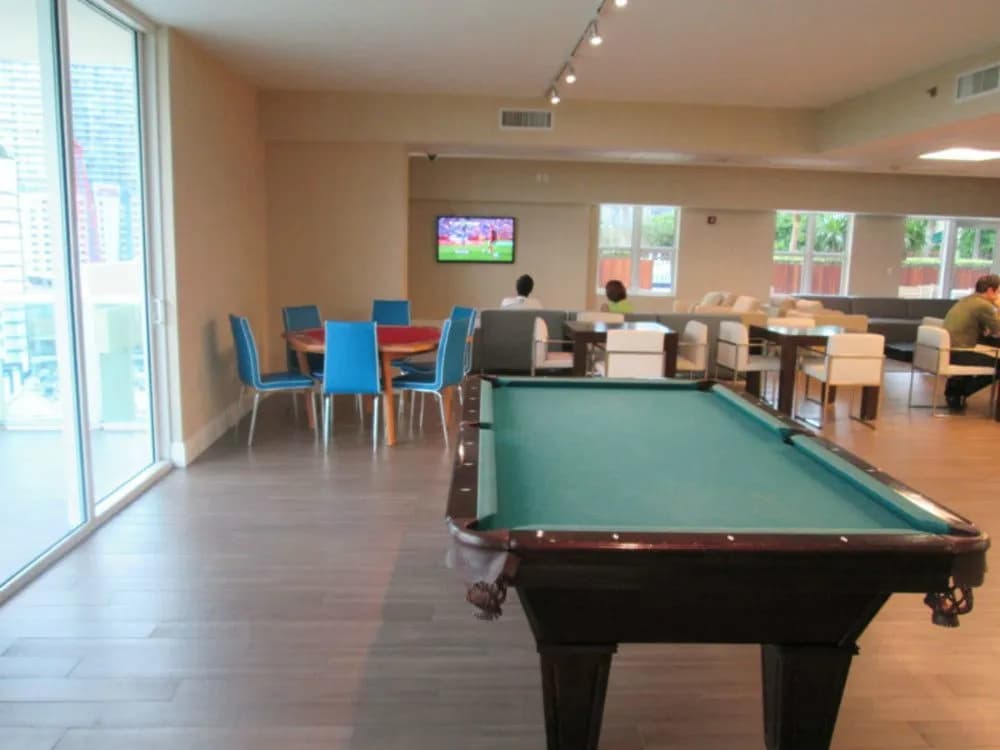 Lyx Miami Suites - photo 21