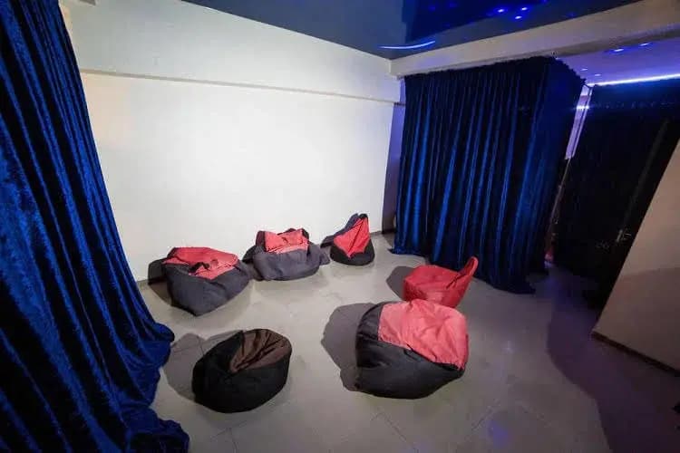 Median Inn - photo 13