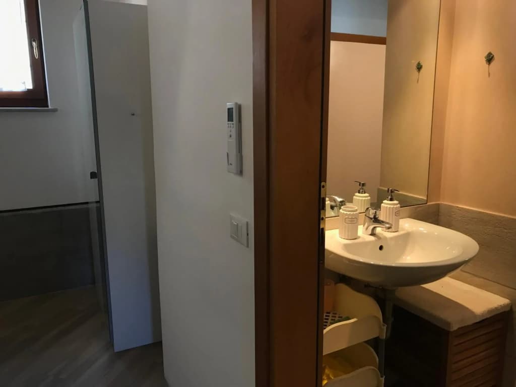 Canal view apartment - photo 6