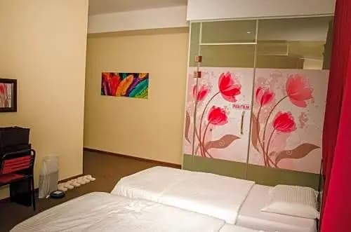 Times Traveller Lodge - photo 1