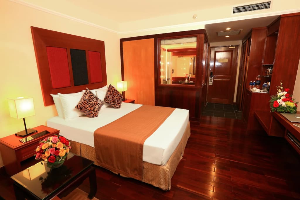 Ramana Saigon Hotel - photo 4