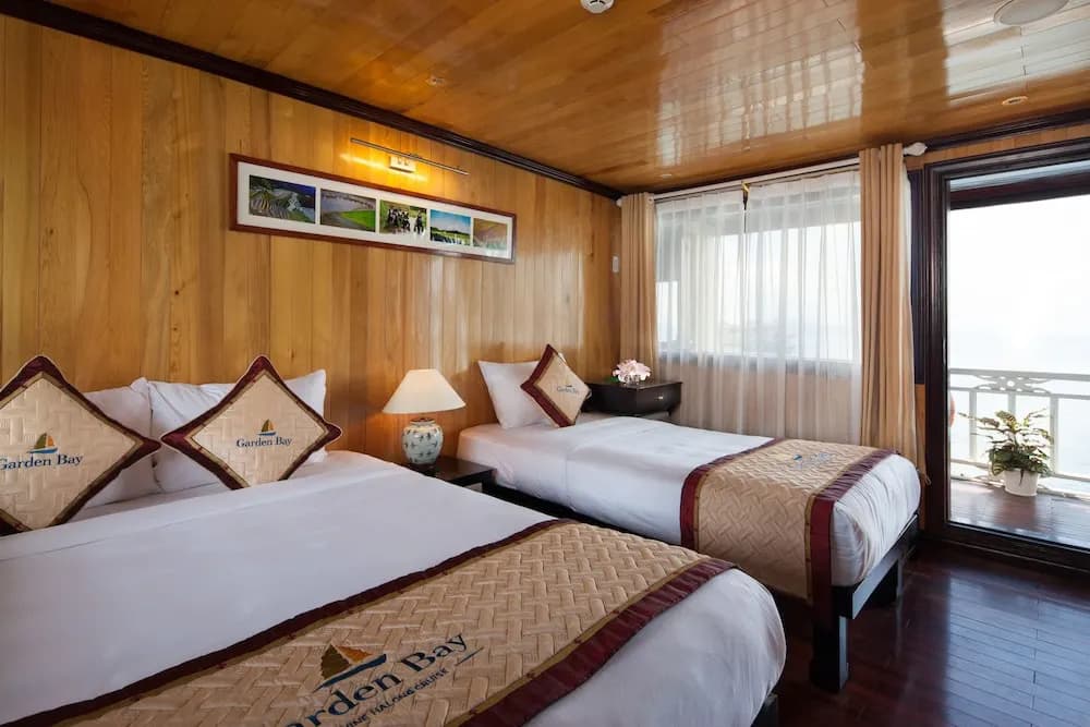 Garden Bay Luxury Cruise - photo 4