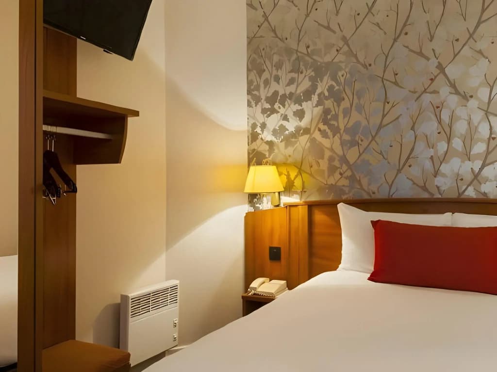Timhotel Le Louvre - photo 31