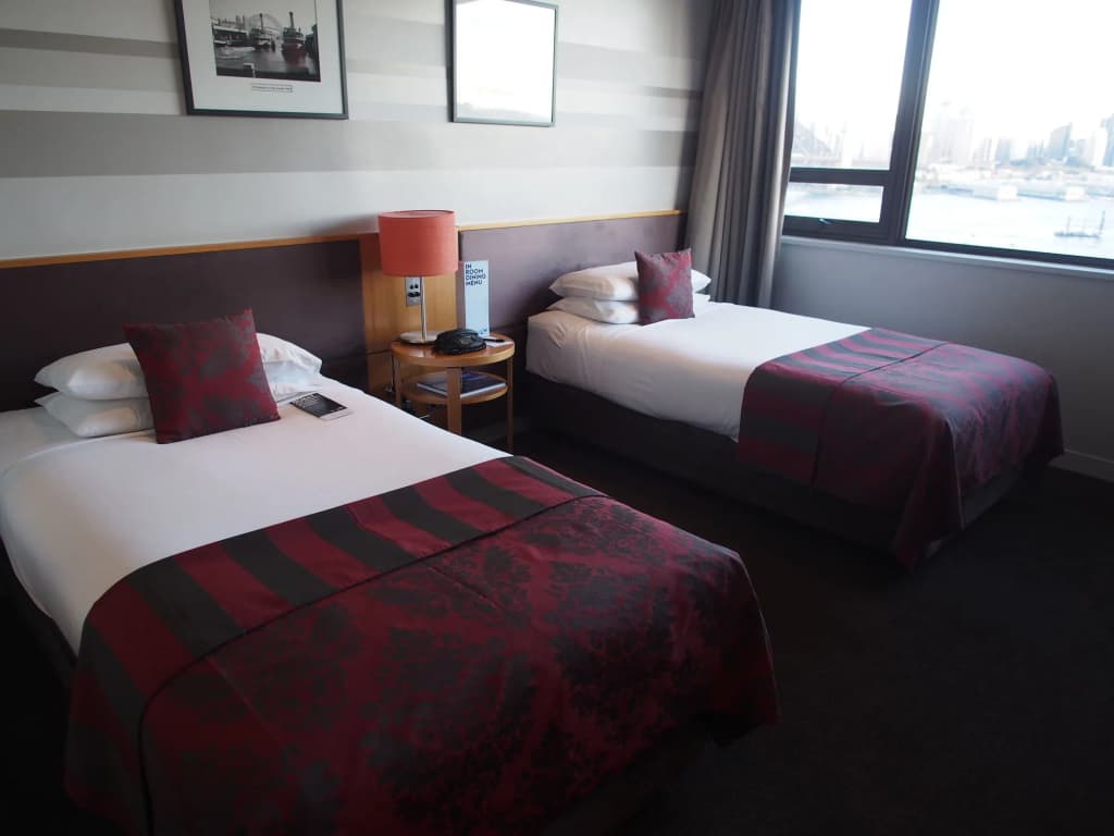 View Sydney ( North Sydney Harbourview Hotel) - photo 6