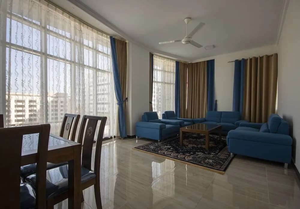 Home Station Hotel - photo 6