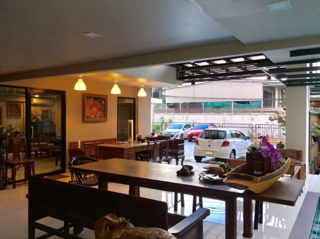 Baan Tanwa - MRT Ratchadapisek - photo 20