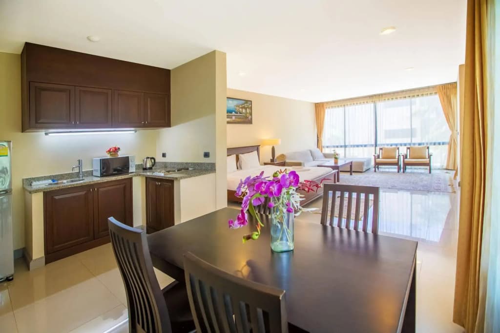 Avanta Condominium - photo 23