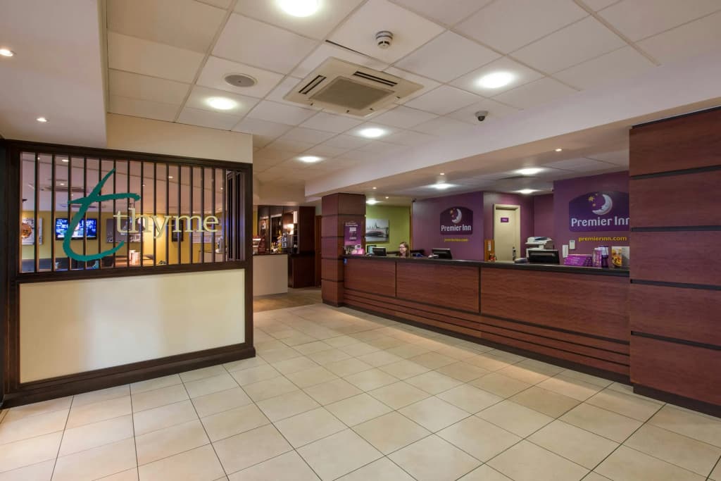 Premier Inn London City - Tower Hill - photo 2