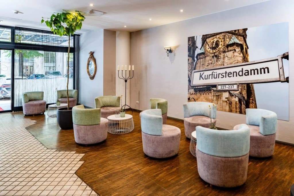 Hotel Chateau Kurfürstendamm - photo 35