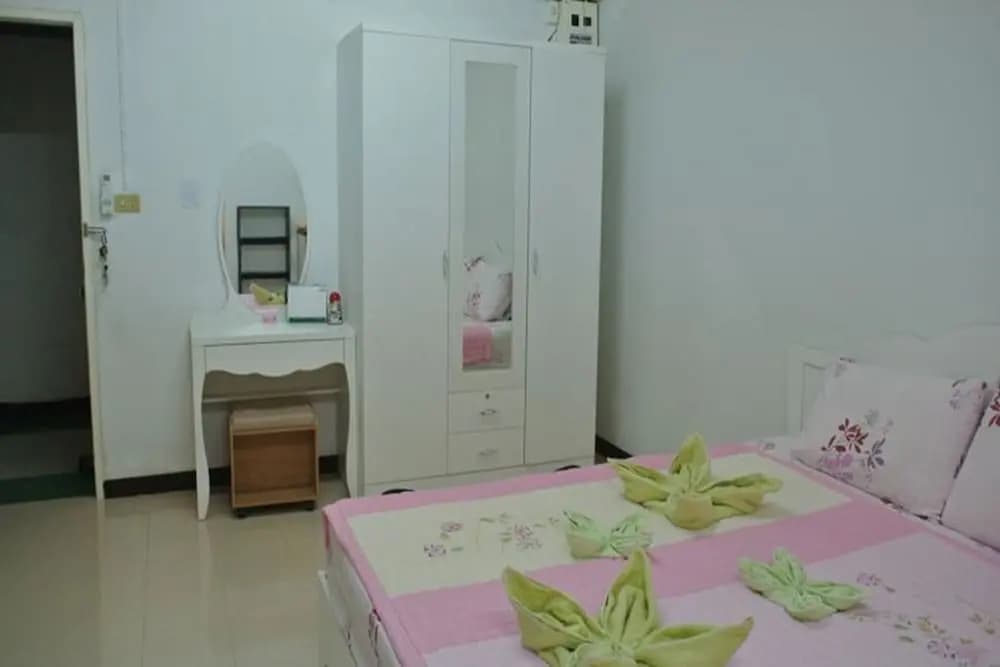 Comfy Studio - photo 4