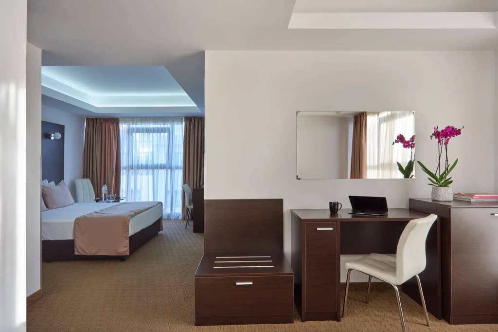 Breeze Boutique Hotel - photo 3