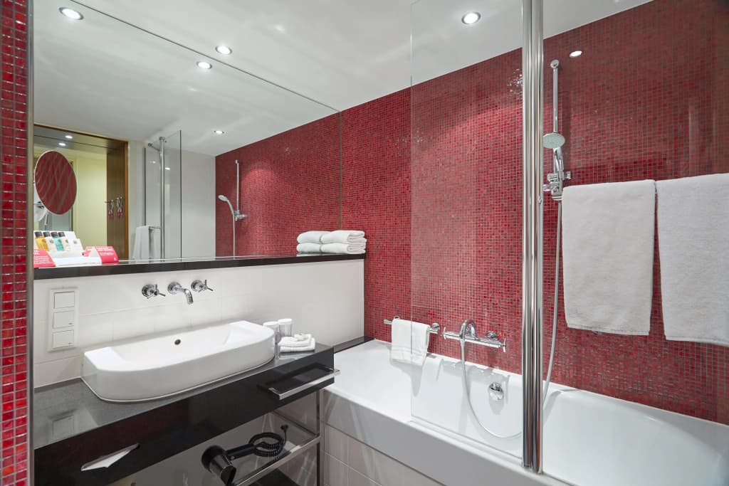 Crowne Plaza Amsterdam South by IHG - photo 8