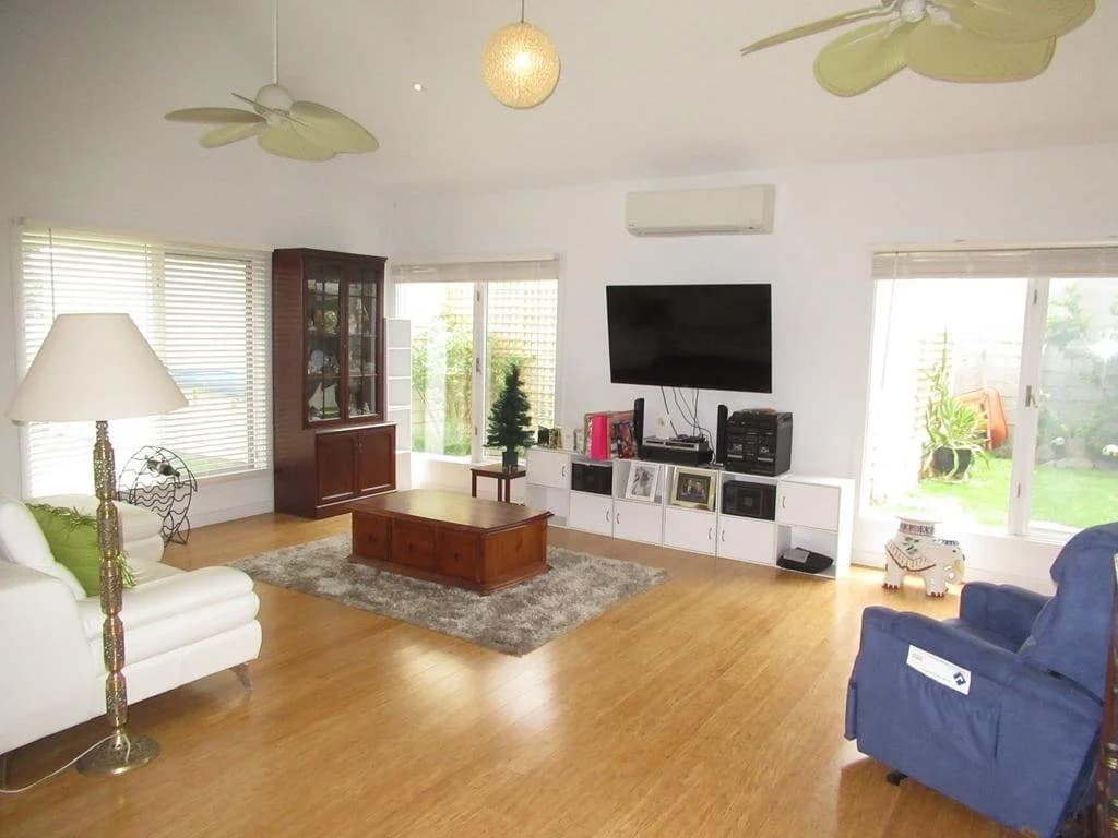 Seaside Spa Retreat - photo 21