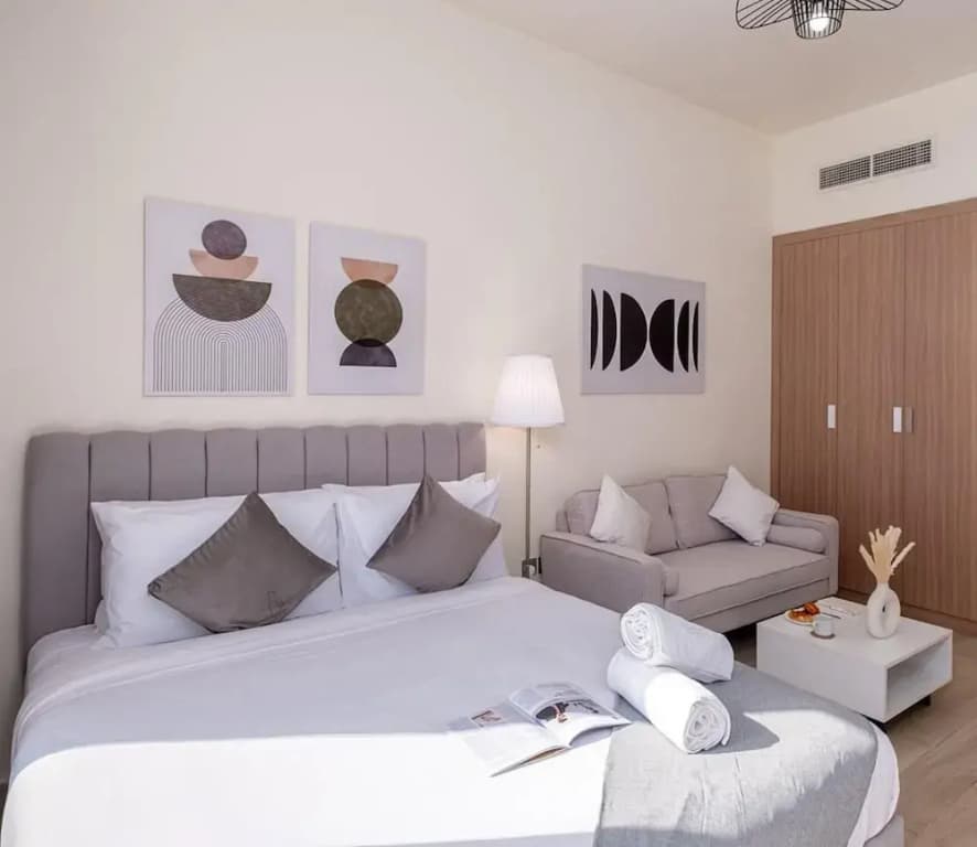 10mins From Dubai Mall Studio With a Large Balcony - photo 2